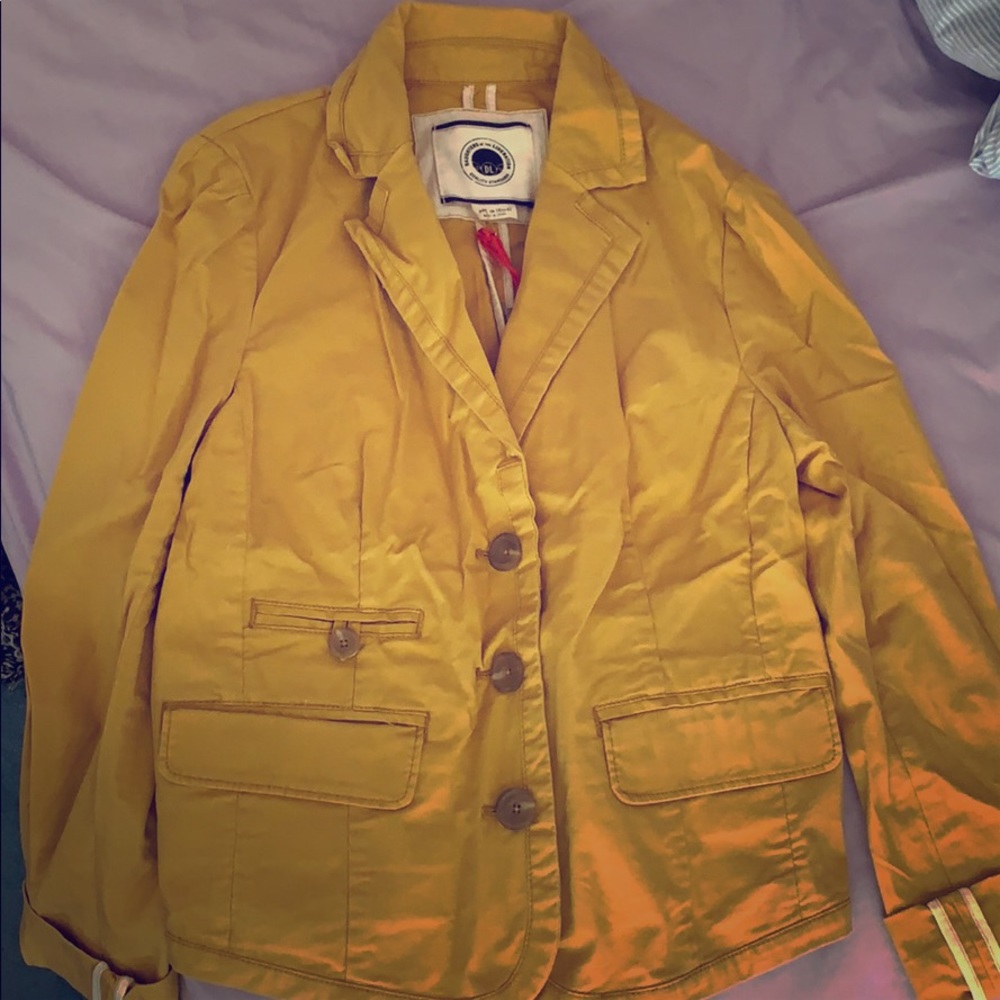 Anthropologie SIZE 10 NWT